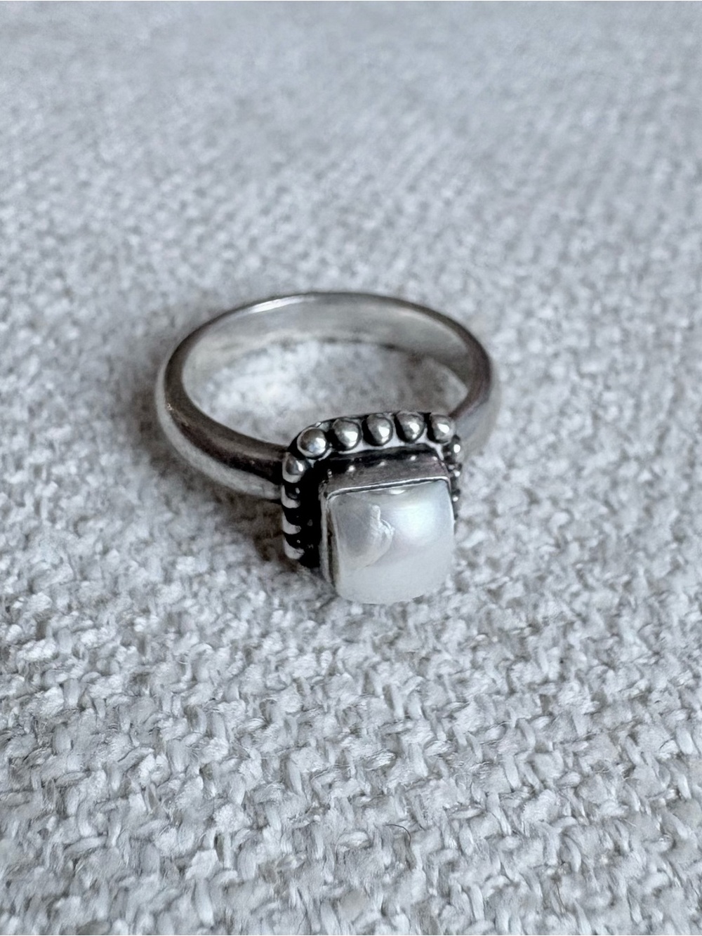 Silpada Sterling Silver Button Mother of Pearl Ring, size 8, R1617